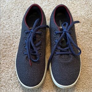 Allbirds Sneakers Wool Runner Go Dark Grey Thunder red womens shoes size 9.5